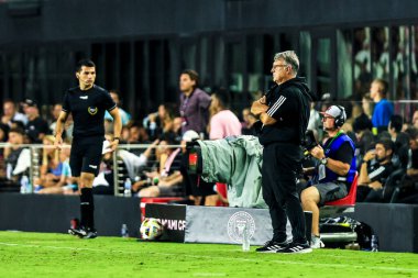 Miami FC, Chicago Fire FC 'ye karşı. 20 Temmuz 2024, Fort Lauderdale, Florida, ABD: Gerardo Martino, Inter Miami ve Chicago İtfaiye FC arasındaki Miami futbol koçu Chase Stadyumu, Fort Lauderdale 'de MLS sırasında.