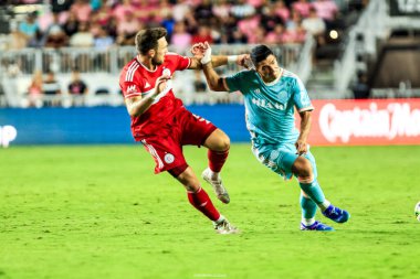 Miami FC, Chicago Fire FC 'ye karşı. 20 Temmuz 2024, Fort Lauderdale, Florida, ABD: Inter Miami 'den Luis Suarez Fort Lauderdale' deki Chase Stadyumu 'nda oynanan maçta Miami ve Chicago İtfaiyesi arasında.