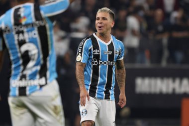 Sao Paulo (SP), Brezilya 07 / 25 / 2024 - Brezilya Şampiyonası 'nın 19. turu için geçerli olan Corinthians ve Gremio arasındaki maç, bu Perşembe gecesi, 25 Temmuz 2024, Sao Paulo-SP' deki Neo Quimica Arena 'da.
