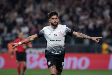 Sao Paulo (SP), Brezilya 07 / 25 / 2024 - Yuri Alberto, Brezilya Şampiyonası 'nın 19. turu için geçerli olan Corinthians ve Gremio arasındaki maçta 25 Temmuz 2024 gecesi golünü kutluyor.