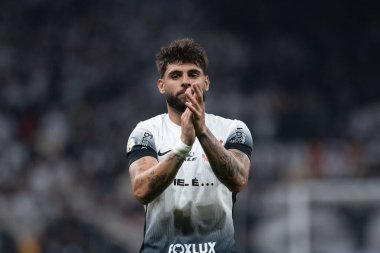 Sao Paulo (SP), Brezilya 07 / 25 / 2024 - Yuri Alberto, Brezilya Şampiyonası 'nın 19. turu için geçerli olan Corinthians ve Gremio arasındaki maçta 25 Temmuz 2024 gecesi golünü kutluyor.