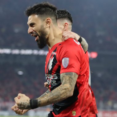 Curitiba (PR), 07 / 25 / 2024 - Athletco Pr 'den Gozalo Mastriani play-off' ların rövanşında Athletico Paranaense ile Cerro Porteo arasında oynanan karşılaşmada golünü kutluyor..