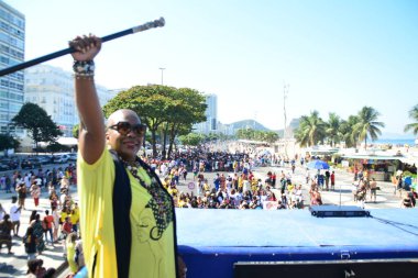 RIO de JANEIRO (RJ), 07 / 28 / 2024 - MARCHA / BLACK KADINLAREN / RJ - Rio de Janeiro 'daki 10 Mart Pazar günü, Rio de Janeiro' daki Copacabana plajında, 28 Temmuz 2024 Pazar günü gerçekleşti..