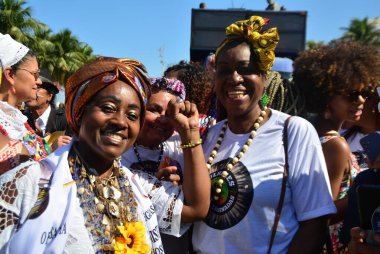 RIO de JANEIRO (RJ), 07 / 28 / 2024 - MARCHA / BLACK KADINLAREN / RJ - Rio de Janeiro 'daki 10 Mart Pazar günü, Rio de Janeiro' daki Copacabana plajında, 28 Temmuz 2024 Pazar günü gerçekleşti..