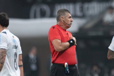Sao Paulo (SP), 07 / 31 / 2024 - Corinthians ile Gremio arasında oynanan maçta hakem Marcelo de Lima Henrique, Copa do Brasil 2024 'ün ilk ayağı için geçerli.