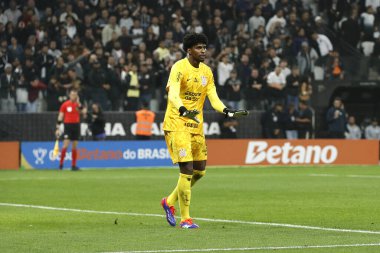 SAO PAULO (SP), 07 / 31 / 2024 - Kaleci Hugo Souza (Korintliler). Corinthians ve Gremio arasındaki maç Copa do Brasil 2024 için geçerli, bu Çarşamba günü Neo Quimica Arena Corinthians Stadyumu 'nda yapıldı.