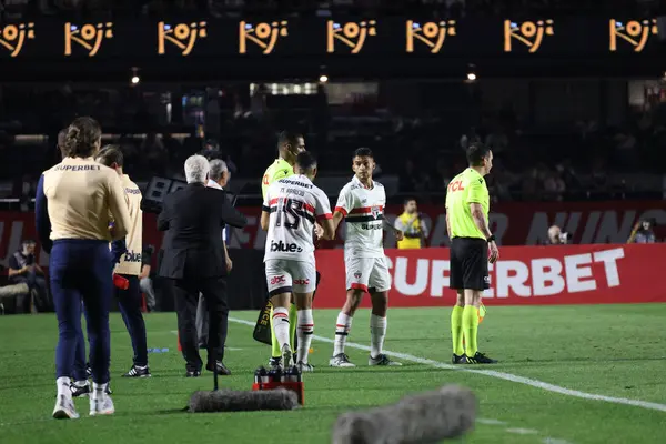 Sao Paulo (SP), Brezilya 08 / 03 / 2024 Maçın sonunda Sao Paulo, Flamengo 'ya karşı oynanan maçta Morumbis' te oynanan A serisi 21.