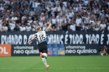 Sao Paulo (SP), Brezilya 08 / 04 / 2024 - Pedro Henrique, 2024 Brezilya Şampiyonası 'nın 21. turu için geçerli olan Corinthians ve Juventude arasındaki maçta golünü kutluyor