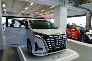 Sao Paulo (SP), 08 / 08 / 2024 - Interlagos Festivali 'nin bir diğer sürümü - Otomobil üreticilerinin katılımıyla bu Cuma günü başlıyor. Son gelişmeler üzerinde duracağız.