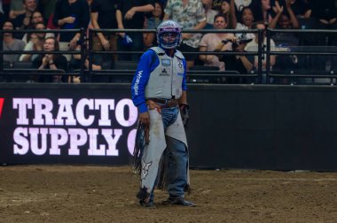 New York Mavericks PBR Kampı Dünya Takım Ligi stand, Maverick Günleri. 9 Ağustos 2024, New York, New York, ABD: New York Mavericks Davi Henrique de Lima, New York Mavericks PBR Kampı sırasında dördüncü maçta Whiplash 'a biniyor