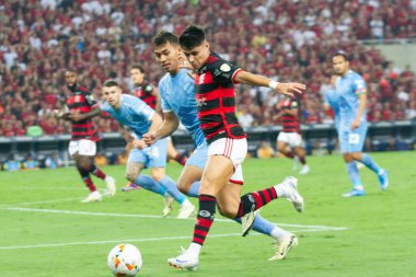 Rio de Janeiro (RJ), Brezilya 08 / 15 / 2024 - Oyuncu Arrascaeta, Flamengo ve Bolivar arasında oynanan maçta, Mario Filho Stadyumu 'nda düzenlenen 2024 Copa Libertadores da America' nın 16. 