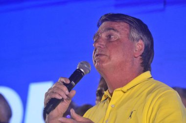 NATAL (RN), Brezilya 08 / 15 / 2024 - Eski başkan Jair Messias Bolsonaro, siyasi gündemini tamamlamak üzere Natal şehrine geldi. Eski başkan güne 96 FM 'de bir röportajla başladı ve etkinliklere katıldı. 