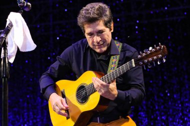 SANTO ANTONIO DA PLATINA (PR) Brazil 08 / 16 / 2024 - Şarkıcı Daniel 'in performansı 16 Ağustos 2024 Cuma gecesi 52. EFAPI sahnesinde.