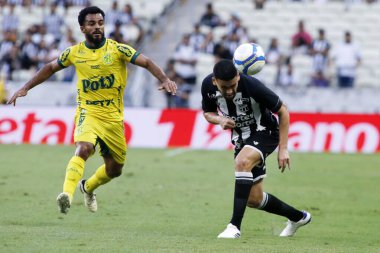 Fortaleza (CE), Brazil 08 / 17 / 2024 - Ceara (CE) ile Mirassol (SP) arasında oynanan karşılaşmada Danielzinho ve Rafael Ramos, 2024 Brezilya Şampiyonası 'nın 21. turu için geçerli olan Serie B