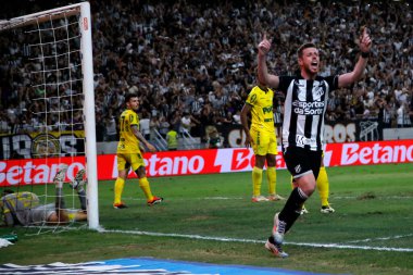 Fortaleza (CE), Brezilya 08 / 17 / 2024 - Ceara (CE) ile Mirassol (SP) arasındaki maçta Ceara 'nın ilk golünü atan Aylon, 2024 Brezilya Şampiyonası' nın 21. turu için geçerli olan Serie B 'yi kutluyor