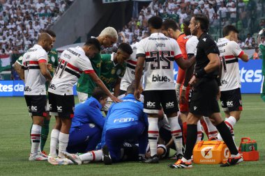 Sao Paulo (SP), 08 / 18 / 2024 - Patryck Lanza, Palmeiras ve Sao Paulo arasında oynanan maçta yaralandı.