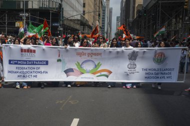 42. Geleneksel Hindistan Günü Geçidi 2024. 18 Ağustos 2024, New York, New York, ABD: 18 Ağustos 2024 'te Madison Bulvarı' ndaki 42. Hindistan Günü Geçit Töreni 'ne katılanlar. 