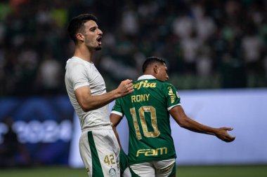 Sao Paulo (SP), Brezilya 08 / 18 / 2024 - Flaco Lopez, Brezilya Şampiyonası 'nın 23. turunda geçerli olan Palmeiras ve Sao Paulo arasındaki maçta ilk golünü kutladı