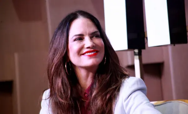 stock image RIO DE JANEIRO (RJ), Brazil 08/16/2024 - Businesswoman and actress Luiza Brunet during a talk show at the fourth edition of Rio Innovation Week, one of the themes explored at the event is humanization in times of artificial intelligence