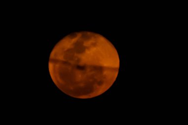 Rio de Janeiro, (RJ), Brezilya 08 / 20 / 2024 - Bugün ayın görünüşü, 20 Ağustos 2024, Ay dolunayda,% 100 görünür ve büyüyor. Waning Moon 'a 6 gün kaldı..