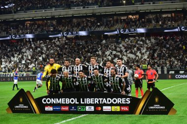 BELO HORIZONTE (MG), Brezilya 08 / 20 / 2024 - Atletico Mineiro takımı, Atletico Mineiro ve San Lorenzo arasındaki maç sırasında, 2024 Copa Libertadores 'in 16.