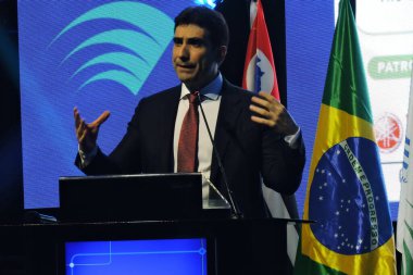 Sao Paulo (SP), 08 / 22 / 2024 - Merkez Bankası Müdürü Gabriel Galipolo, ülkedeki otomotiv bayilerinin temsilcilerinin bir araya geldiği 32. Fenabrave Kongresine katıldı
