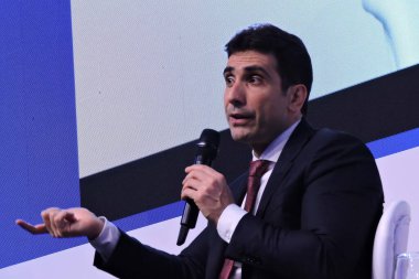 Sao Paulo (SP), 08 / 22 / 2024 - Merkez Bankası Müdürü Gabriel Galipolo, ülkedeki otomotiv bayilerinin temsilcilerinin bir araya geldiği 32. Fenabrave Kongresine katıldı