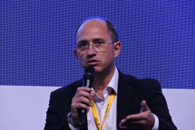 Sao Paulo (SP), Brezilya 08 / 22 / 2024 - Marcelo Langrafe, Ticaret Direktörü ve CRM Honda Güney Amerika LTDa ve Moto Honda da Amazonia, otomobil üreticileri ve bayiler arasındaki ilişki konulu bir panel sırasında 