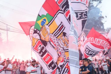 Sao Paulo (SP), Brezilya 08 / 22 / 2024 - Sao Paulo ve Nacional arasındaki karşılaşmaya katılan taraftarlar, Conmebol Libertadores Kupası 'nın 16' ncı turu için geçerli olan Sao Paulo takımını karşıladı
