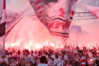Sao Paulo (SP), Brezilya 08 / 22 / 2024 - Sao Paulo ve Nacional arasındaki karşılaşmaya katılan taraftarlar, Conmebol Libertadores Kupası 'nın 16' ncı turu için geçerli olan Sao Paulo takımını karşıladı