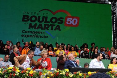 Sao Paulo (SP), Brezilya 08 / 24 / 2024 - Brezilya Cumhuriyeti Cumhurbaşkanı Luiz Inacio Lula da Silva Sao Paulo Guilherme Boulos (PT) ve Marta Suplicy (PT) belediye başkanlığı adaylarının mitingine katıldı.)