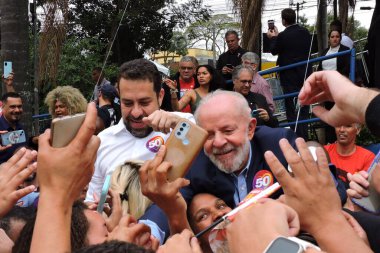 Sao Paulo (SP), Brezilya 08 / 24 / 2024 - Brezilya Cumhuriyeti Başkanı Luiz Inacio Lula da Silva, Sao Paulo Guilherme Boulos (PT) ve Marta Suplicy (PT) belediye başkanlığı adayının mitinginde konuştu.)
