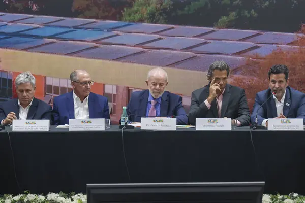 stock image Sao Paulo (SP), Brazil 08/23/2024 The President of Brazil Luiz Inacio Lula da Silva, the Vice President of Brazil Geraldo Alckmin and the Minister of Economy Fernando Haddad participate in a meeting 