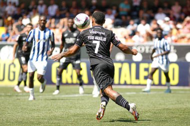 Viseu (PT) Portugal 08 / 25 / 2024 - Akademico x Porto B 'nin oynadığı maçta oynayan Yuri Araujo, Fontelo Belediye Stadyumu' nda düzenlenen Portekiz Meu Süper Ligi 'nin 3. turu için geçerli.