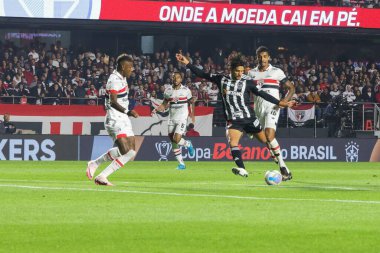 Sao Paulo (SP), Brezilya 08 / 28 / 2024 - Sao Paulo ve Atletico Mineiro arasında oynanan maçta Brezilya Kupası çeyrek finallerinin ilk ayağı olan Morumbis Stadyumu 'nda oynayan Robert Arboleda
