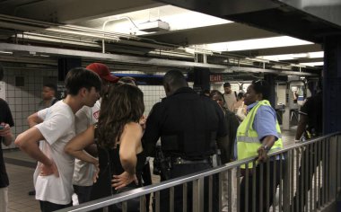 New York City banliyöleri, hızlı bakım nedeniyle tren rötarları ve iptalleriyle karşı karşıya kaldı. 28 Ağustos 2024, New York, ABD