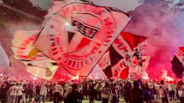 Sao Paulo (SP), Brezilya 08 / 28 / 2024 - Brezilya Kupası çeyrek finalleri için Sao Paulo ve Atletico Mineiro arasında oynanan maçtan önce Morumbis Stadyumu 'nda taraftarların hareketi