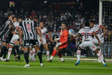 Sao Paulo (SP), Brezilya 08 / 28 / 2024 - Atletico Mineiro oyuncusu Hulk Sao Paulo ve Atletico Mineiro arasında oynanan maçta Morumbis Stadyumu 'nda oynanan Copa do Brasil çeyrek finalinin ilk ayağı için mücadele etti.