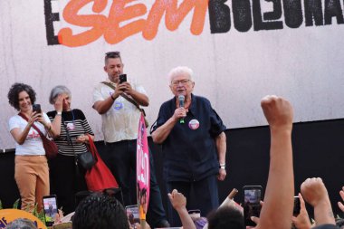 Sao Paulo (SP), Brezilya 08 / 31 / 2024 - Sao Paulo belediye başkanlığı için PSOL adayı Guilherme Boulos 'un Cumartesi öğleden sonra Sao Paulo şehir merkezindeki Praca Roosevelt' te düzenlediği mitingde Federal Vekil Luiza Erundina