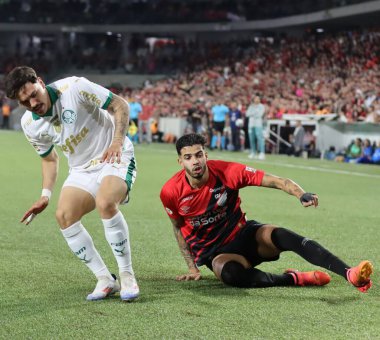 CURITIBA (PR), Brazil 09 / 01 / 2024 Player Mauricio Athletico ve Palmeiras arasında oynanan karşılaşmada, Ligga Arena 'da düzenlenen Brezilya Şampiyonluk Serisi A' nın 25. turu için geçerlidir.