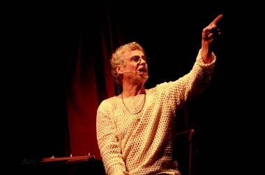 Rio de Janeiro (RJ), Brezilya 08 / 31 / 2024 - Teatro Rival Petrobras 'ın sahnesinde, Carlinhos de Jesus Dance Company ile bu cumartesi gecesi, 31 Ağustos 2024. 