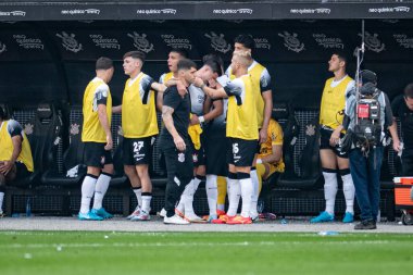 Sao Paulo (SP), Brezilya 09 / 01 / 2024 - Hector Hernandez, Corinthians ve Flamengo arasında oynanan ve 2024 Brezilya Şampiyonası 'nın 25. raundunda geçerli olan maçta sakatlandı