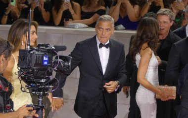 George Clooney ve Brad Pitt 81. Venedik Film Festivali 'nde. 1 Eylül 2024, Venedik, İtalya: George Clooney ve Brad Pitt Jon Watts tarafından yazılan ve yönetilen 