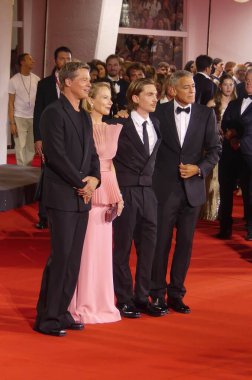 George Clooney ve Brad Pitt 81. Venedik Film Festivali 'nde. 1 Eylül 2024, Venedik, İtalya: George Clooney ve Brad Pitt Jon Watts tarafından yazılan ve yönetilen 