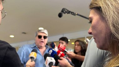 Sao Paulo (SP), Brezilya 09 / 03 / 2024 - Sao Paulo kentinin belediye başkanı adayı Jose Luiz Datena, 3 Eylül 2024 günü öğleden sonra Sirio Libanes hastanesinden ayrıldı..