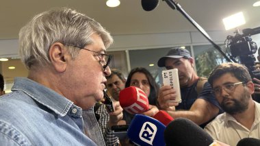 Sao Paulo (SP), Brezilya 09 / 03 / 2024 - Sao Paulo kentinin belediye başkanı adayı Jose Luiz Datena, 3 Eylül 2024 günü öğleden sonra Sirio Libanes hastanesinden ayrıldı..