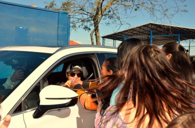 Canoas (RS), Brezilya 07 / 05 / 2024 Felipe Massa bu Perşembe Sao Mateus Halk Okulu 'ndaydı. Vibra sponsorluğundaki Lubrax takımının sürücüsü ve 2024 Stock Car sezonunun lideri.