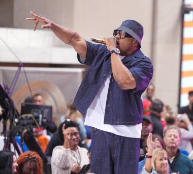 LL Cool J, bu sabah Rockefeller Plaza 'da Today Show' da canlı performans sergiliyor. 06 Eylül 2024, Rockefeller Plaza, New York, ABD