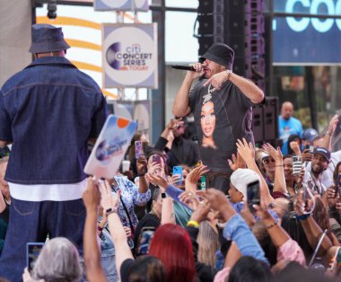 LL Cool J, bu sabah Rockefeller Plaza 'da Today Show' da canlı performans sergiliyor. 06 Eylül 2024, Rockefeller Plaza, New York, ABD