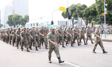 Rio de Janeiro (RJ), Brezilya 09 / 07 / 2024 Brezilya 'nın Bağımsızlık Günü' nü bu Cumartesi (7) Avenida Başkan Vargas, Rio de Janeiro 'da kutlayan sivil-askeri geçit, bu Cumartesi (7)). 